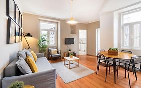Restauradores By Central Hill Apartments